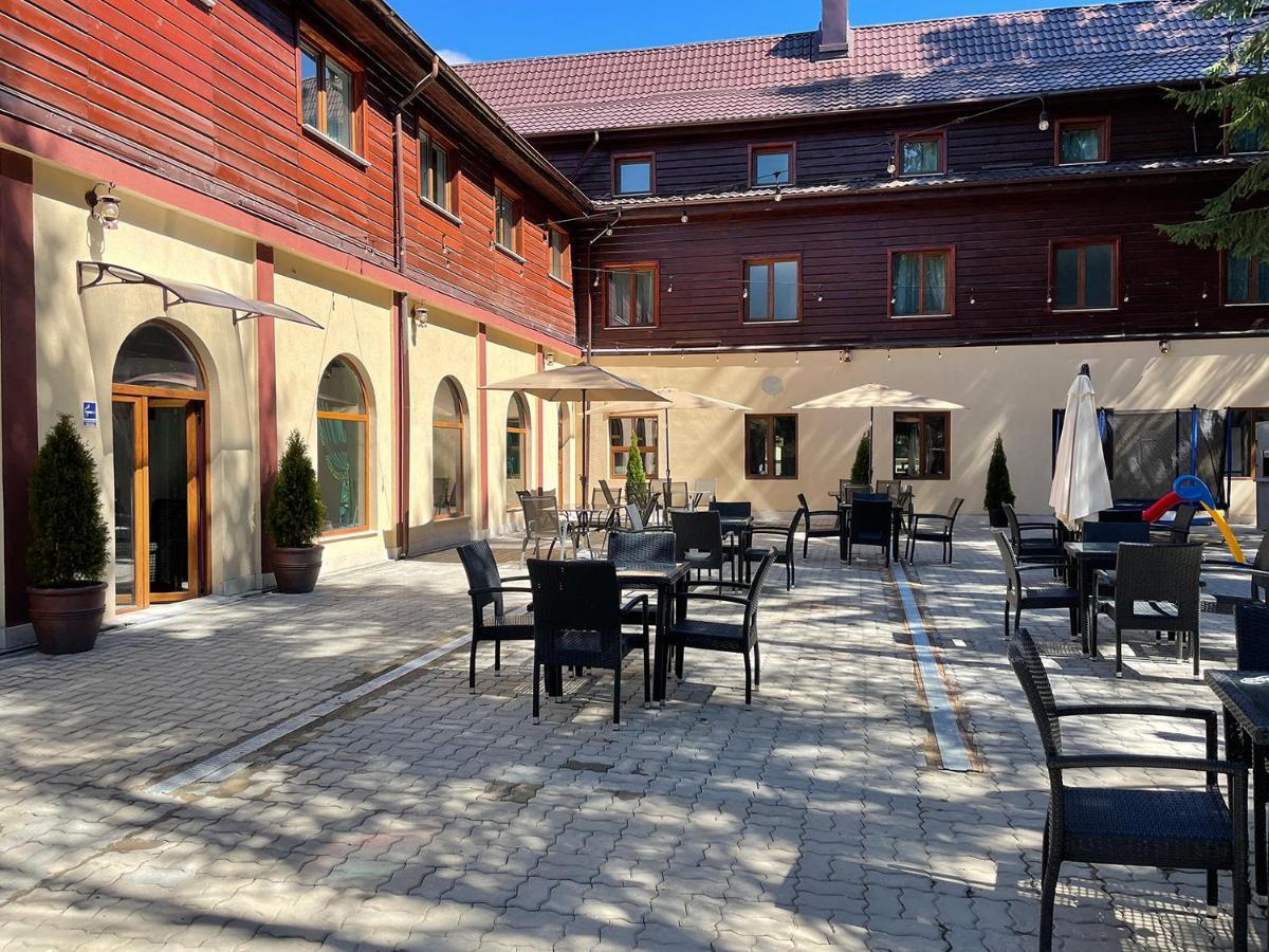 Voila Inn Predeal Exterior foto