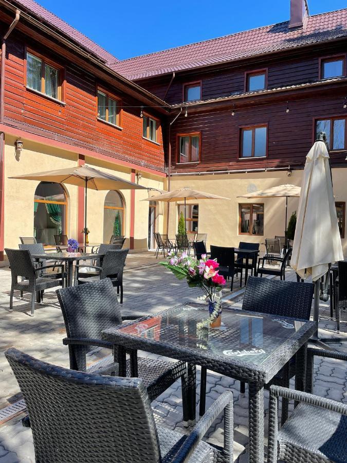 Voila Inn Predeal Exterior foto